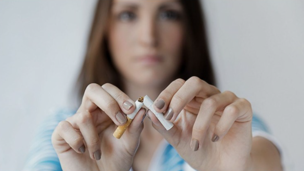 Leia mais sobre o artigo O cigarro é nocivo para os implantes dentários.